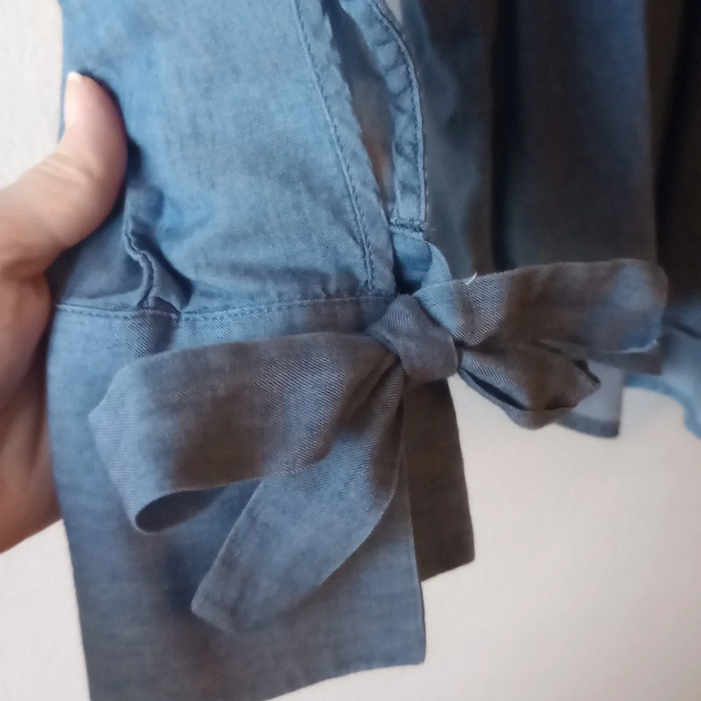 Loft Chambray Tunic - Picture 3 of 5